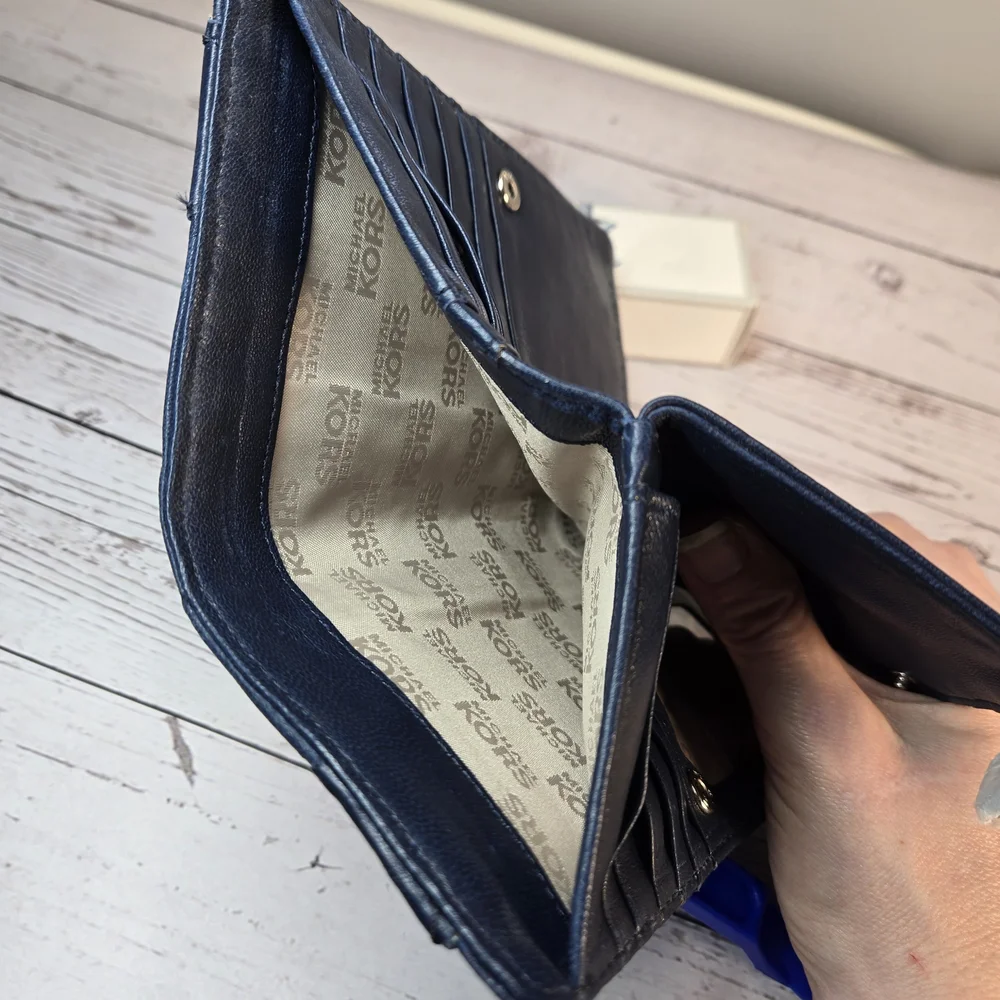 Michael Kors Navy Blue Leather‎ Wallet